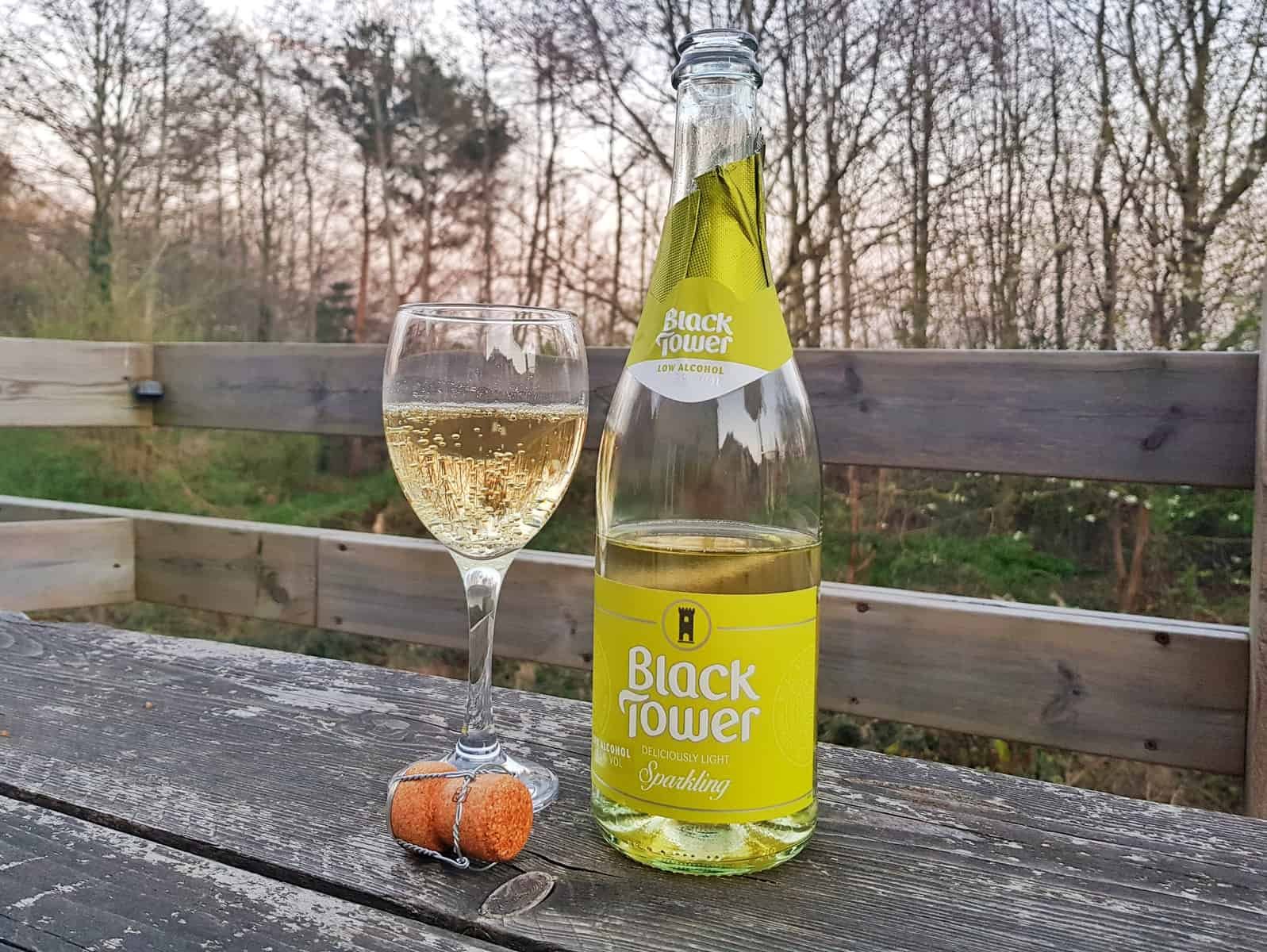 Black Tower Deliciously Light Low Alcohol Wine Review - Plutonium Sox