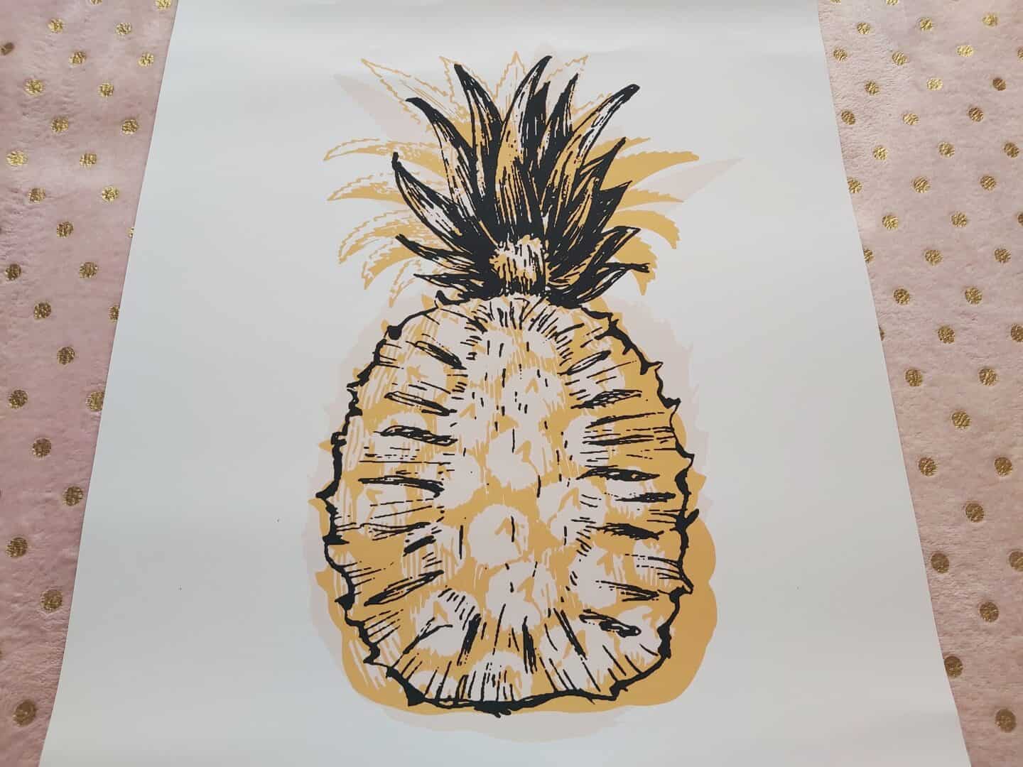 The lockdown valentine's gift of a cheerful pineapple print will brighten up your home