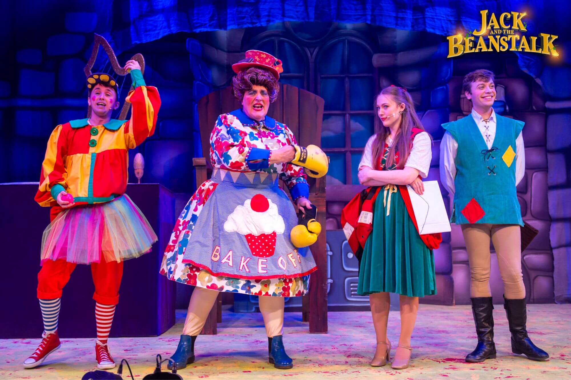 Main Characters on stage at Worcester Swan Theatre Pantomime