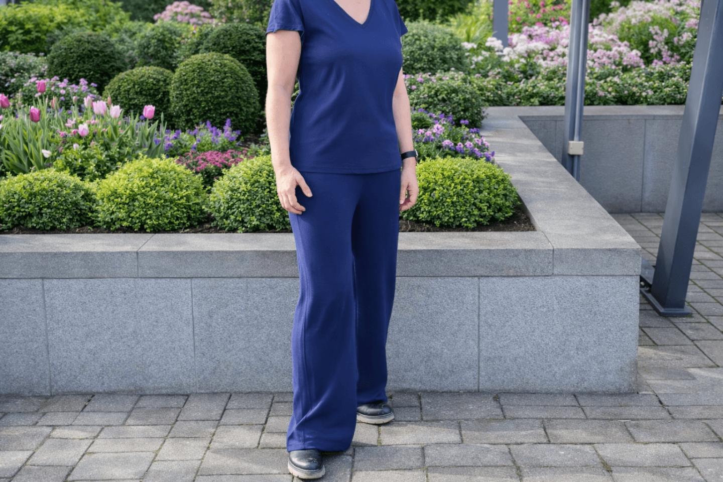 Natalie in blue cotton traders top and joggers