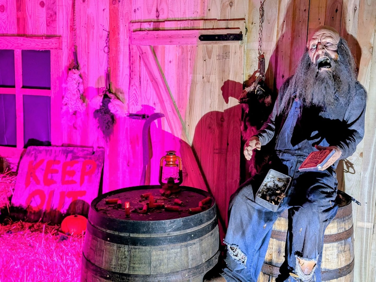 Chewin' Charlie at Ralph Court Gardens Halloween evening event